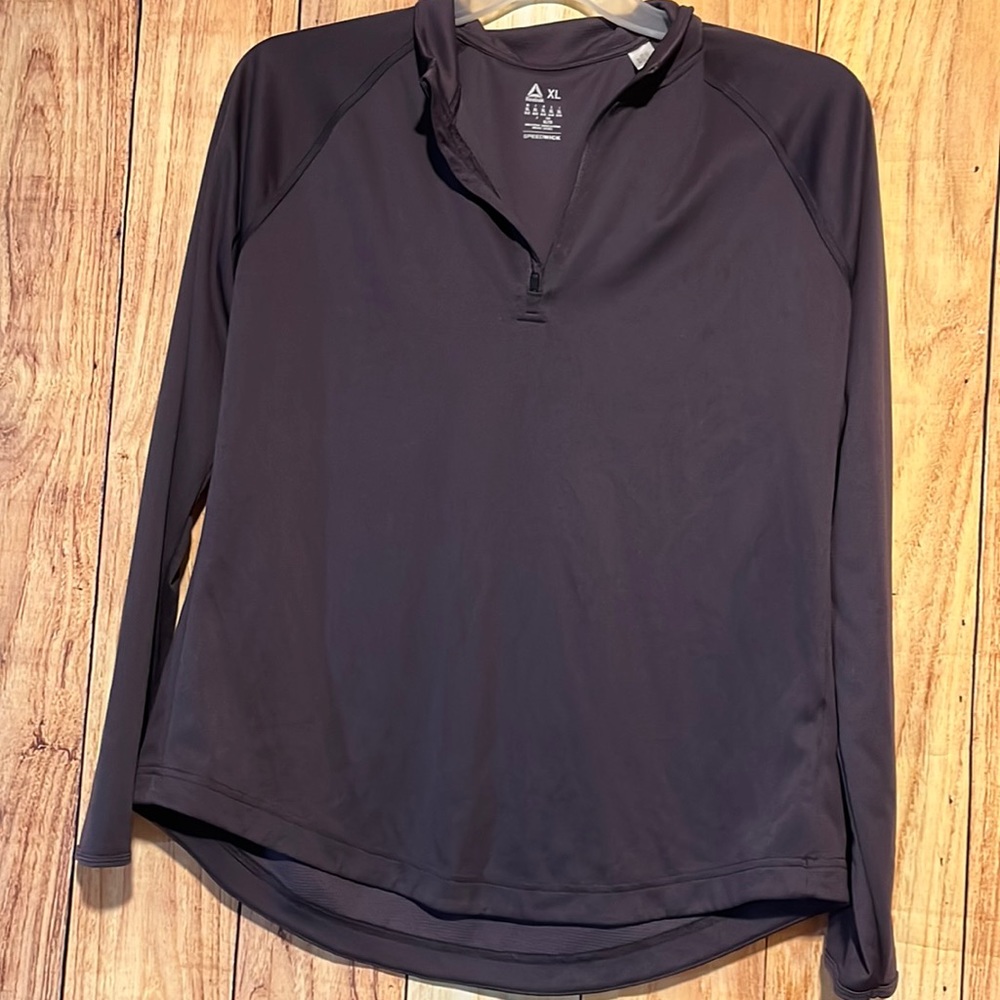Reebok woman’s size XL speed wick half zip dark gray